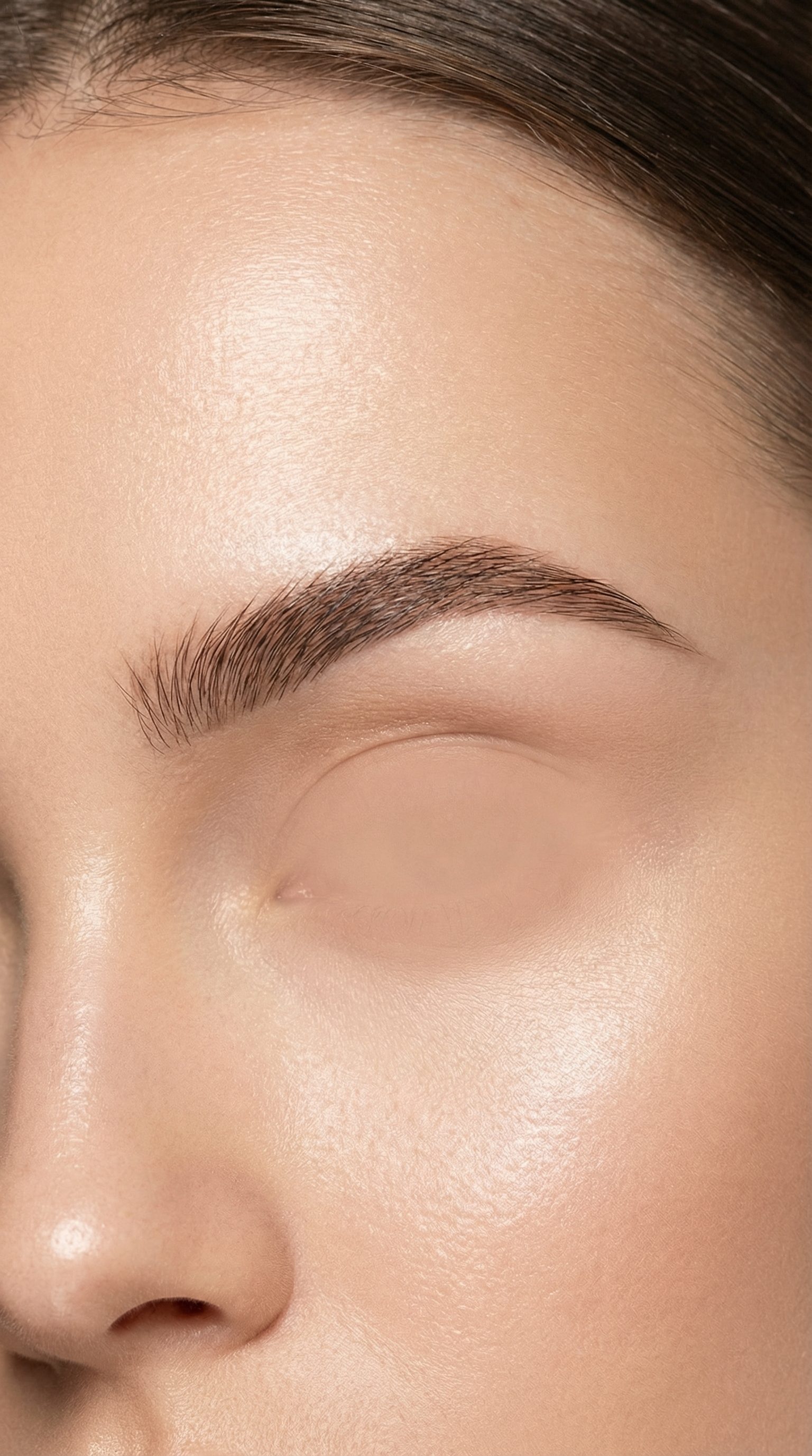 Chemical brow lift treatment at Mesglo London